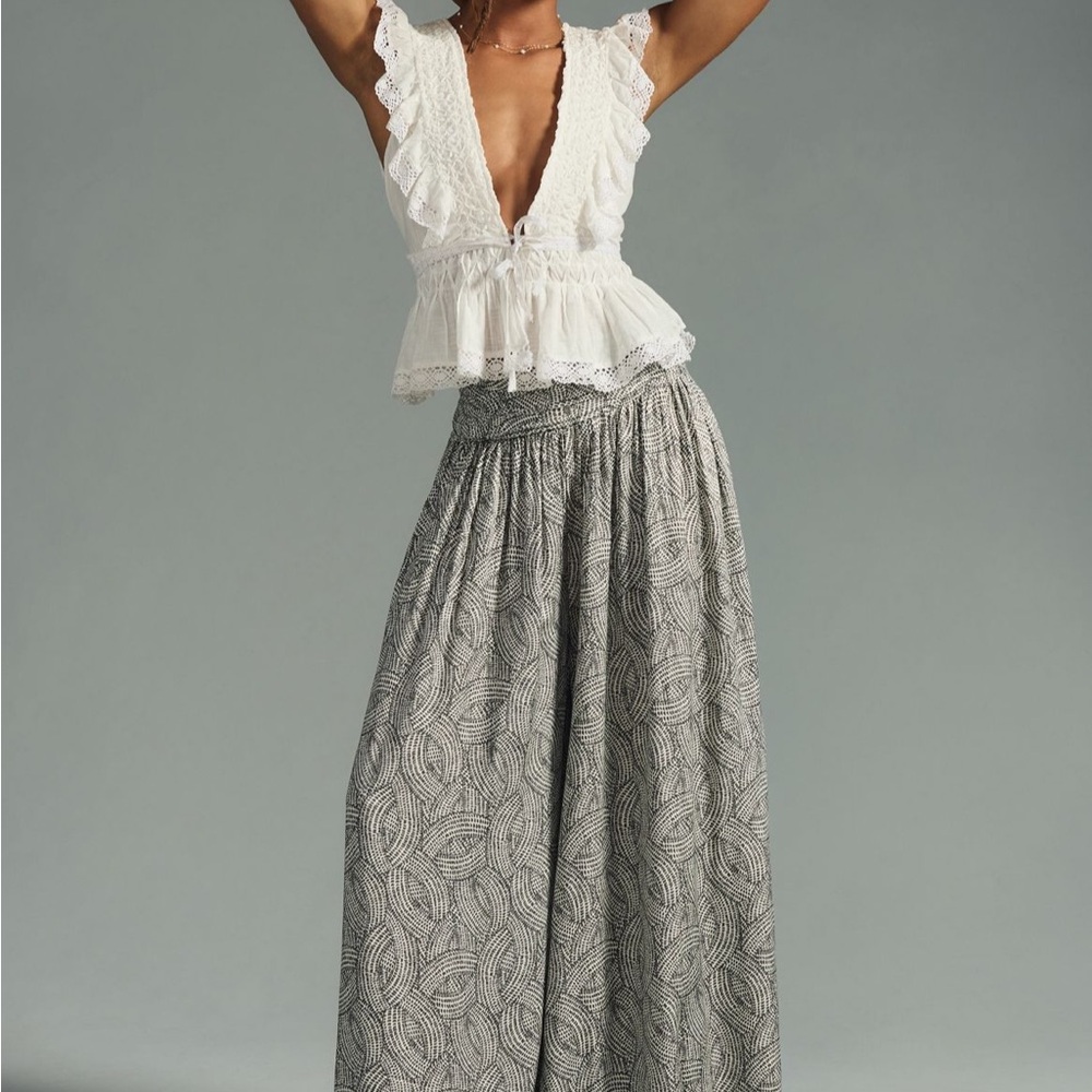 ANTHROPOLOGIE Elegant Gray Patterned Palazzo Pants